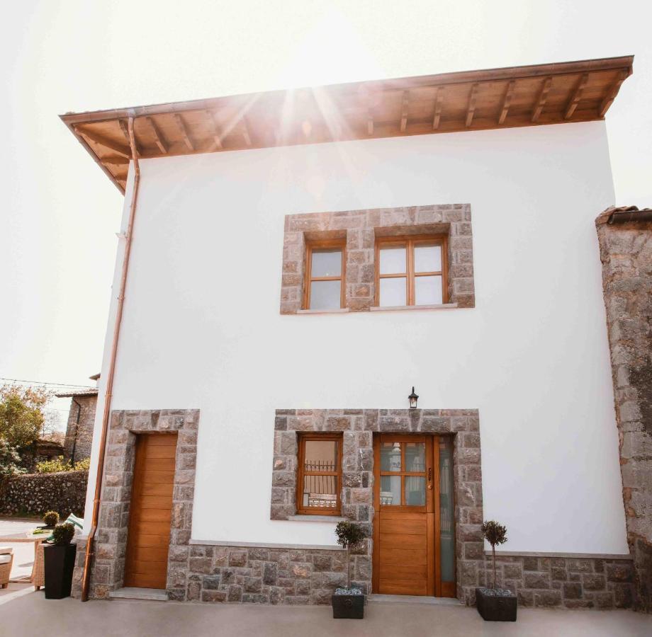 El Riveru - Astur Casas Rurales Balmori Kültér fotó